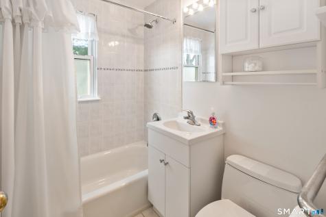 453 Sylvan Knoll Road Stamford CT 06902