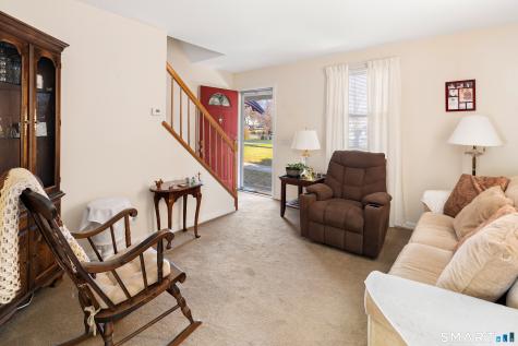 453 Sylvan Knoll Road Stamford CT 06902