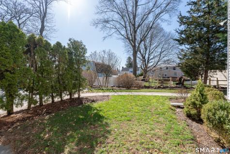453 Sylvan Knoll Road Stamford CT 06902