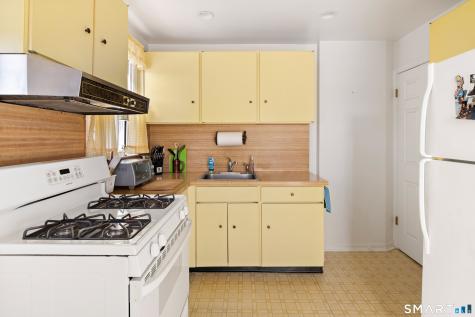 453 Sylvan Knoll Road Stamford CT 06902