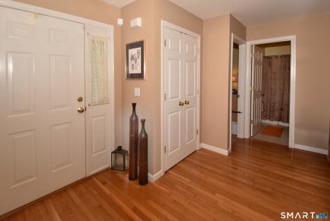 266 Kings Landing Windsor CT 06095