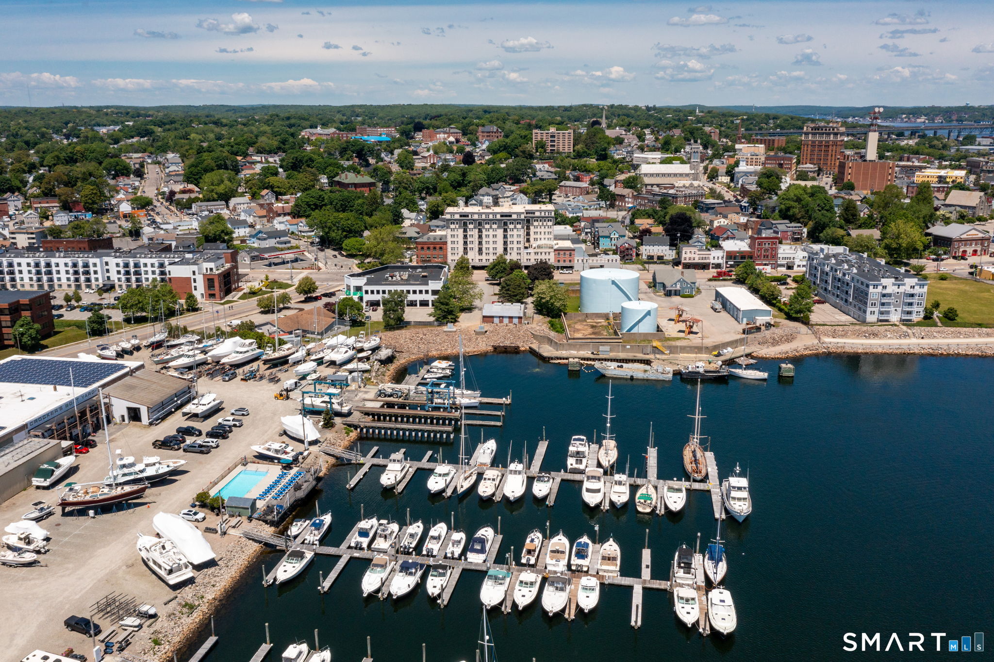 461 Bank Street New London CT 06320