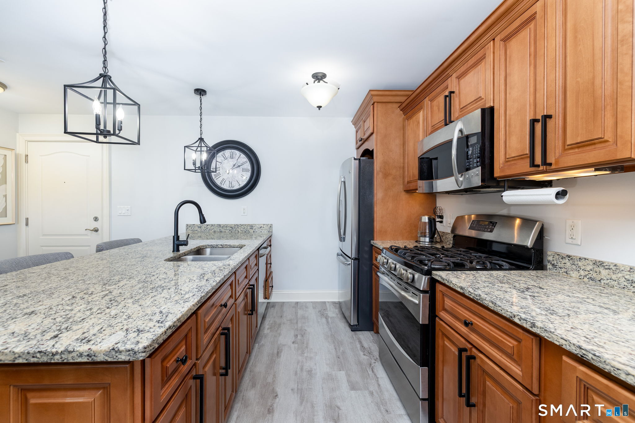 461 Bank Street New London CT 06320