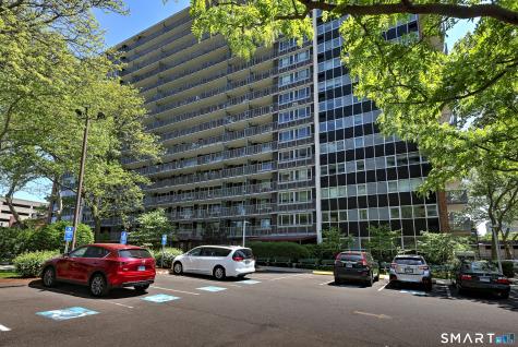 100-York York Street New Haven CT 06511