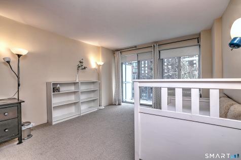 100-York York Street New Haven CT 06511