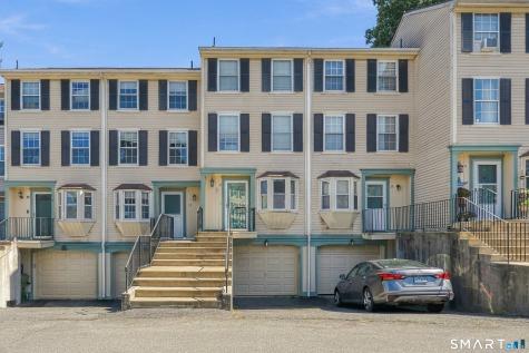 15 Rising Trail Drive Middletown CT 06457