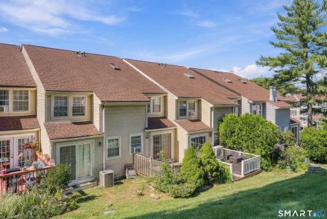15 Rising Trail Drive Middletown CT 06457