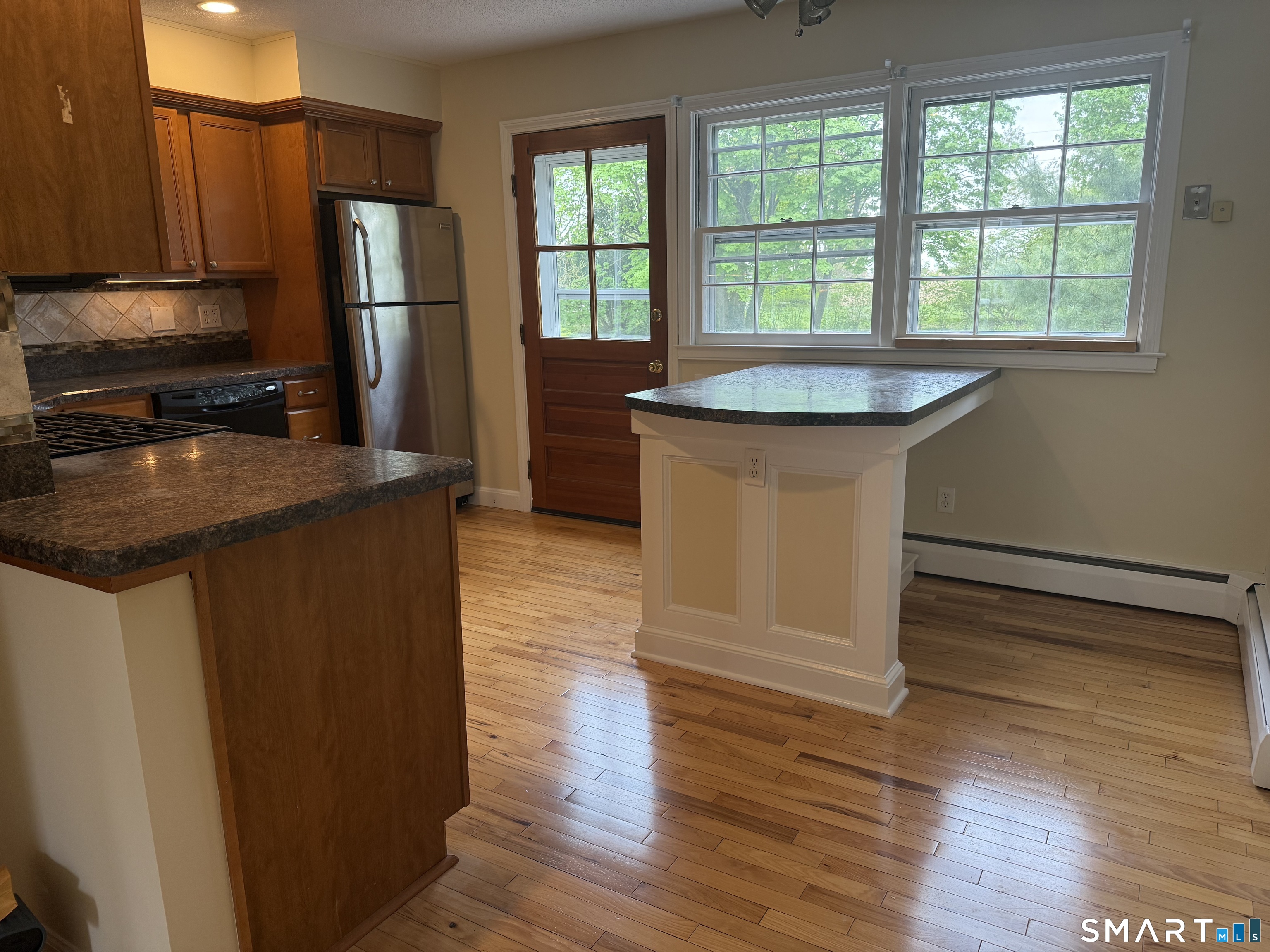 116 Commerce Street Clinton CT 06413