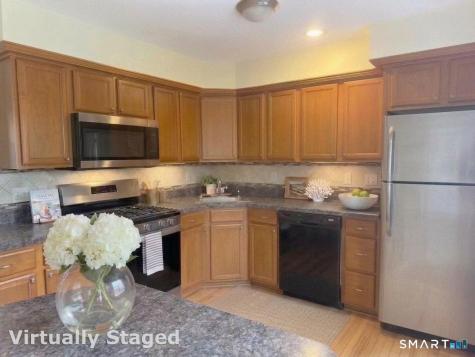 116 Commerce Street Clinton CT 06413