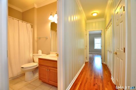213 Kenswick Lane Windsor CT 06095
