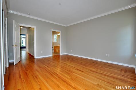 213 Kenswick Lane Windsor CT 06095