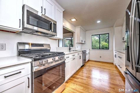 513 Opa Lane Stratford CT 06614