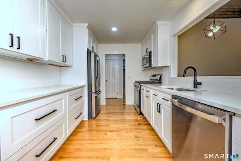 513 Opa Lane Stratford CT 06614