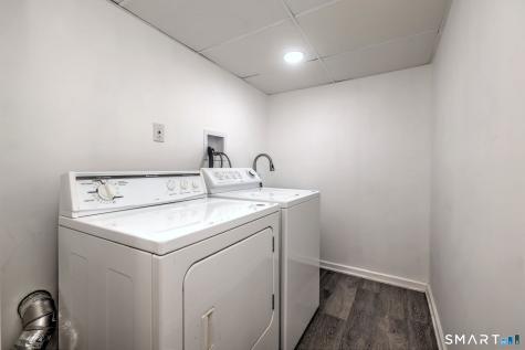 513 Opa Lane Stratford CT 06614