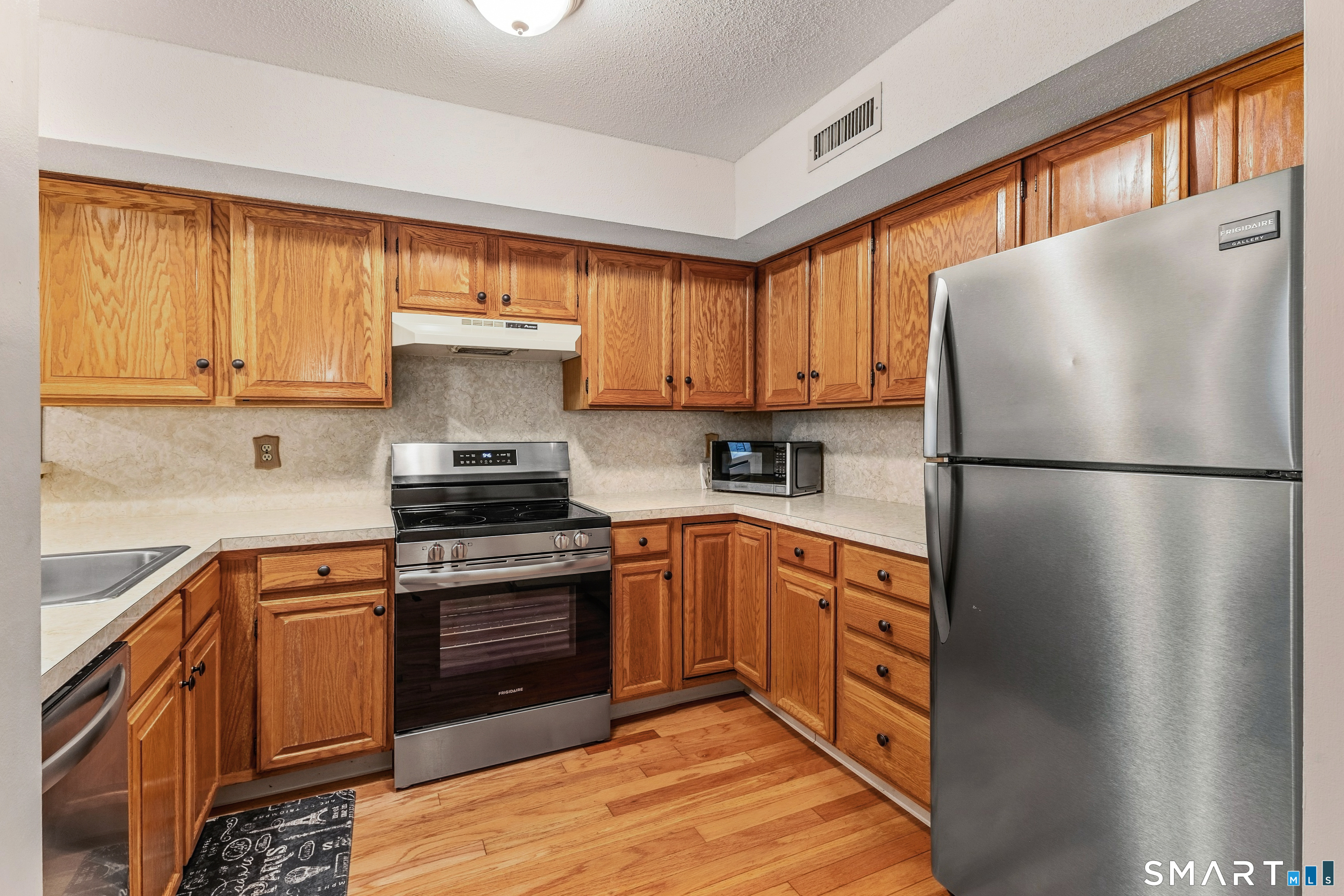 489 Wolcott Street Bristol CT 06010