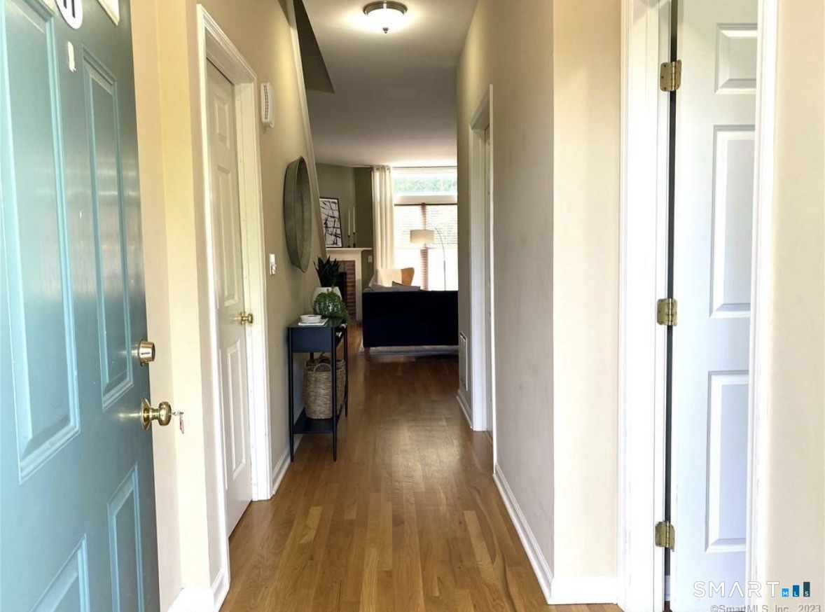 11 Trout Brook Circle Newtown CT 06470