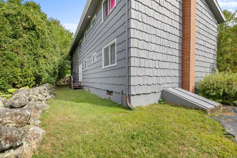33 George Avenue Groton CT 06340
