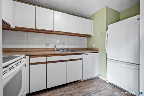 23 Burgundy Hill Lane Middletown CT 06457