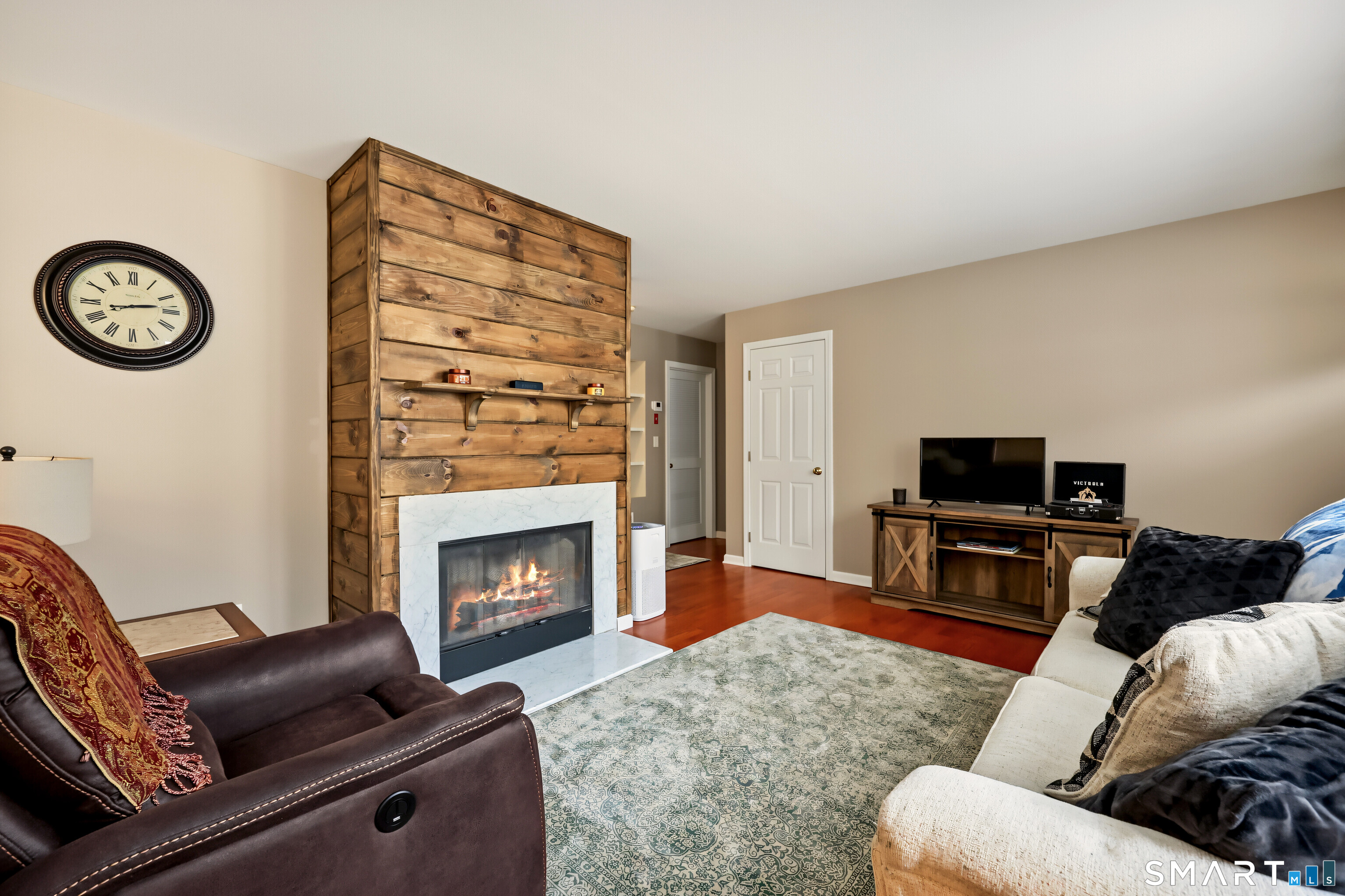 661 West Avenue Milford CT 06460