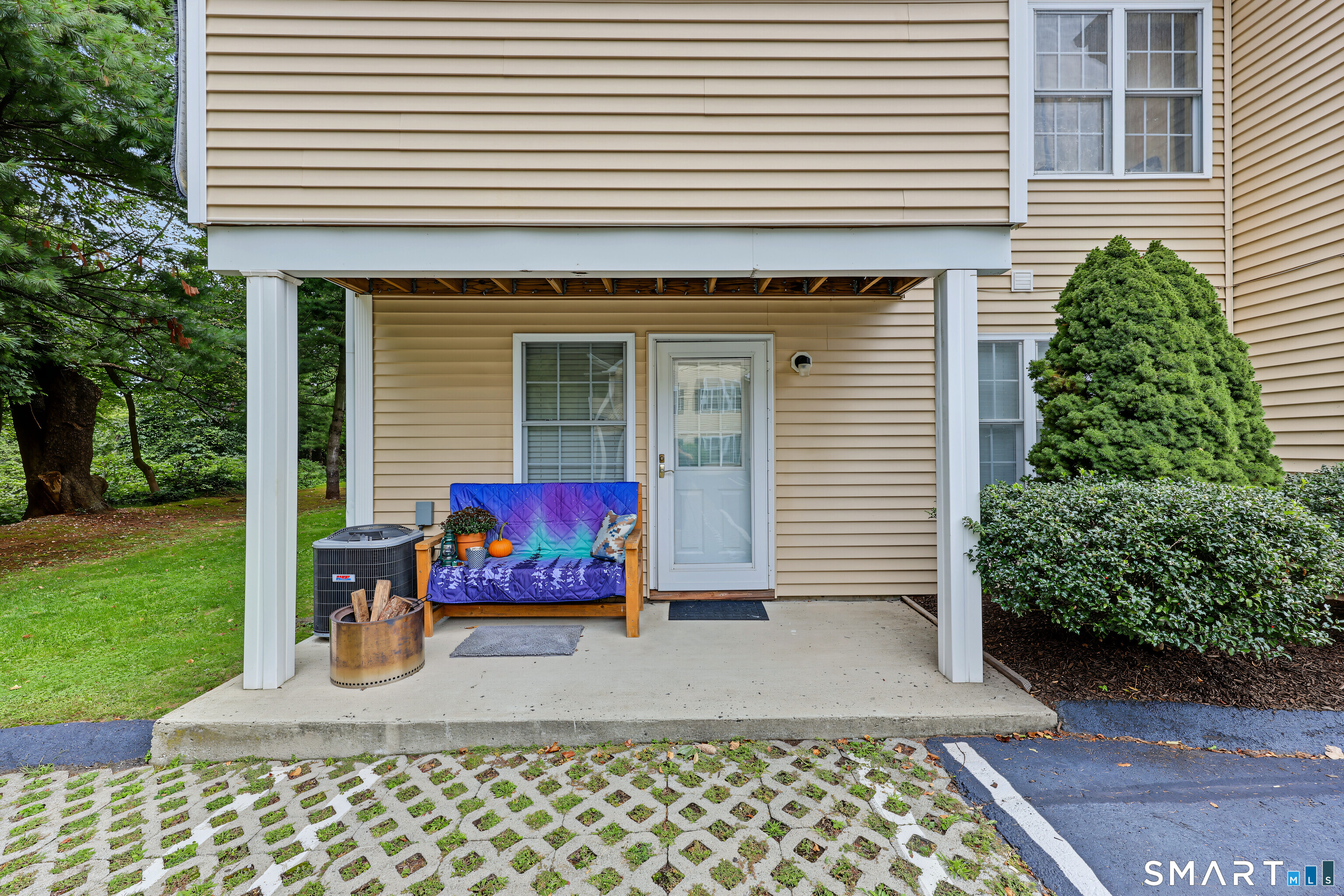661 West Avenue Milford CT 06460