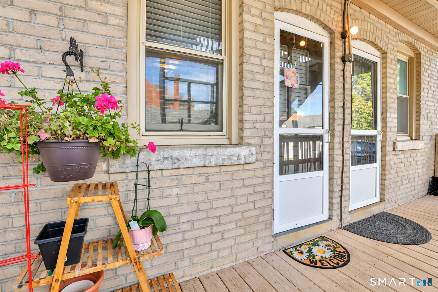 18 Robin Road West Hartford CT 06119