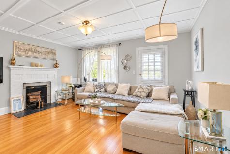 18 Robin Road West Hartford CT 06119