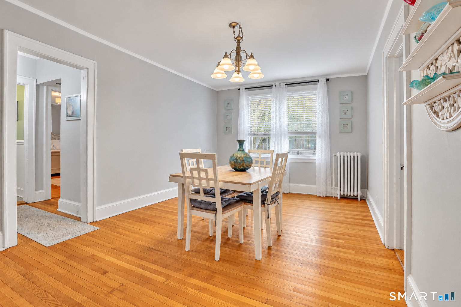 18 Robin Road West Hartford CT 06119