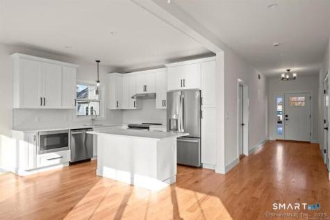 16 Fieldstone Court Bethel CT 06801