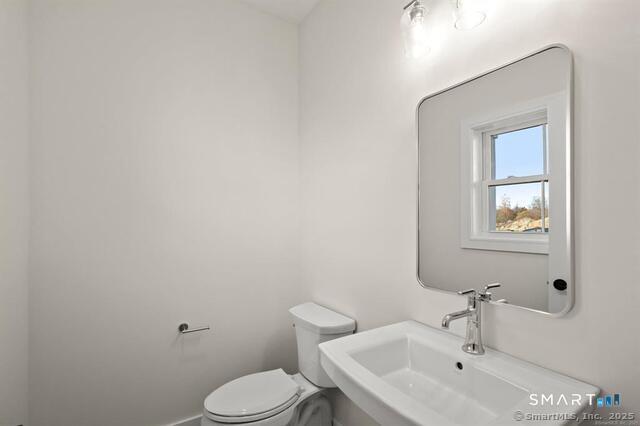 16 Fieldstone Court Bethel CT 06801