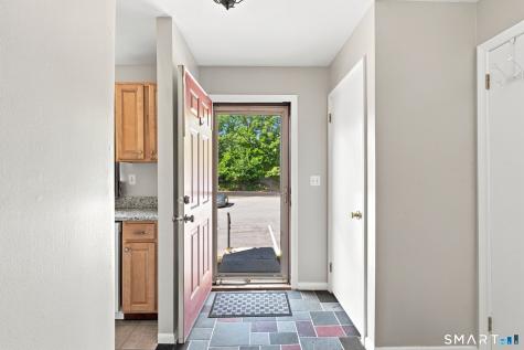 28 Larkspur Drive Cromwell CT 06416