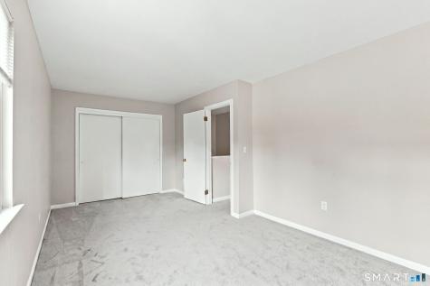 28 Larkspur Drive Cromwell CT 06416
