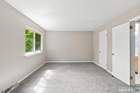 28 Larkspur Drive Cromwell CT 06416