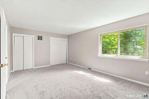 28 Larkspur Drive Cromwell CT 06416