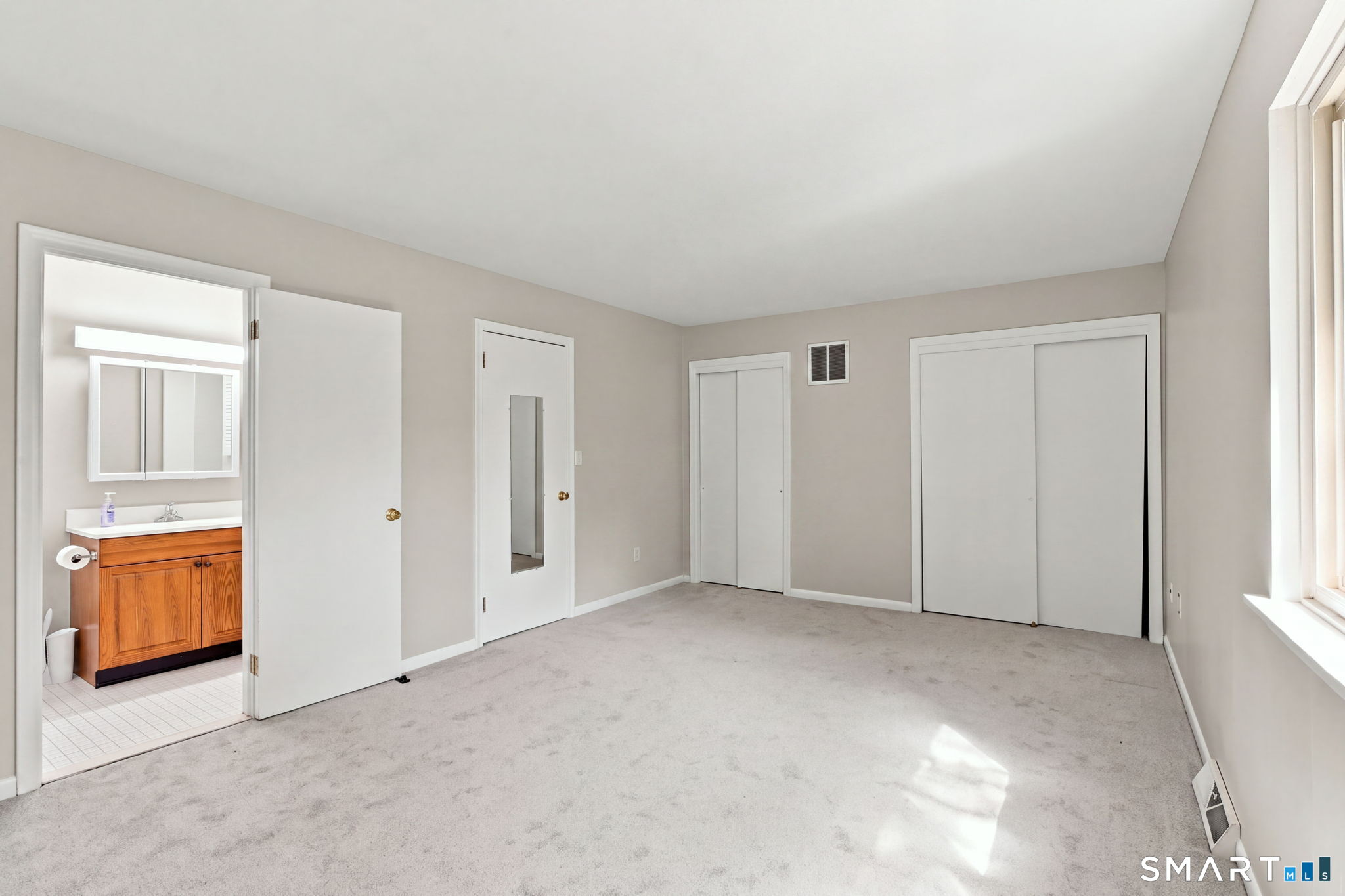 28 Larkspur Drive Cromwell CT 06416