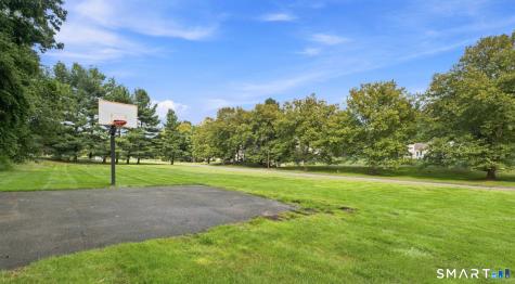 28 Larkspur Drive Cromwell CT 06416