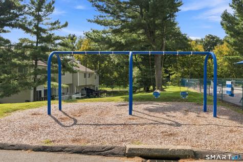 28 Larkspur Drive Cromwell CT 06416