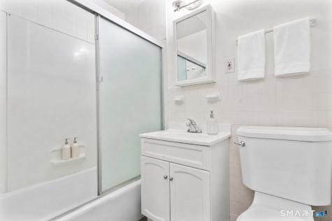 2625 Park Avenue Bridgeport CT 06604