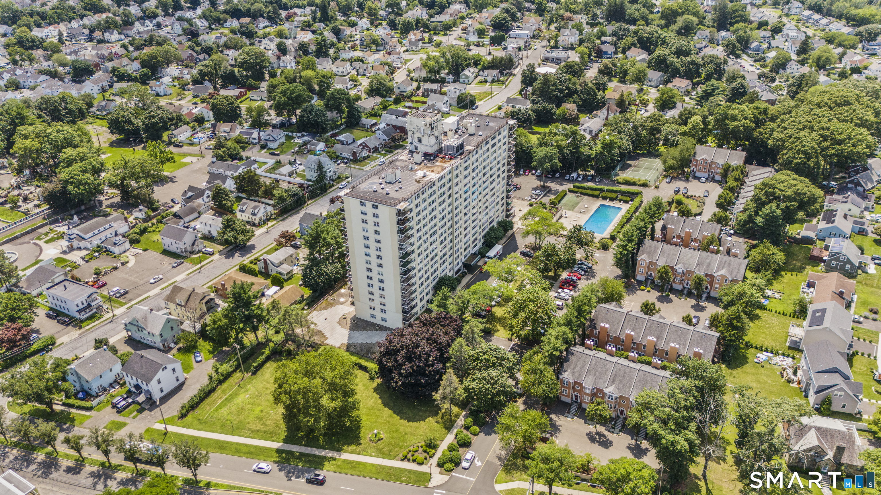2625 Park Avenue Bridgeport CT 06604