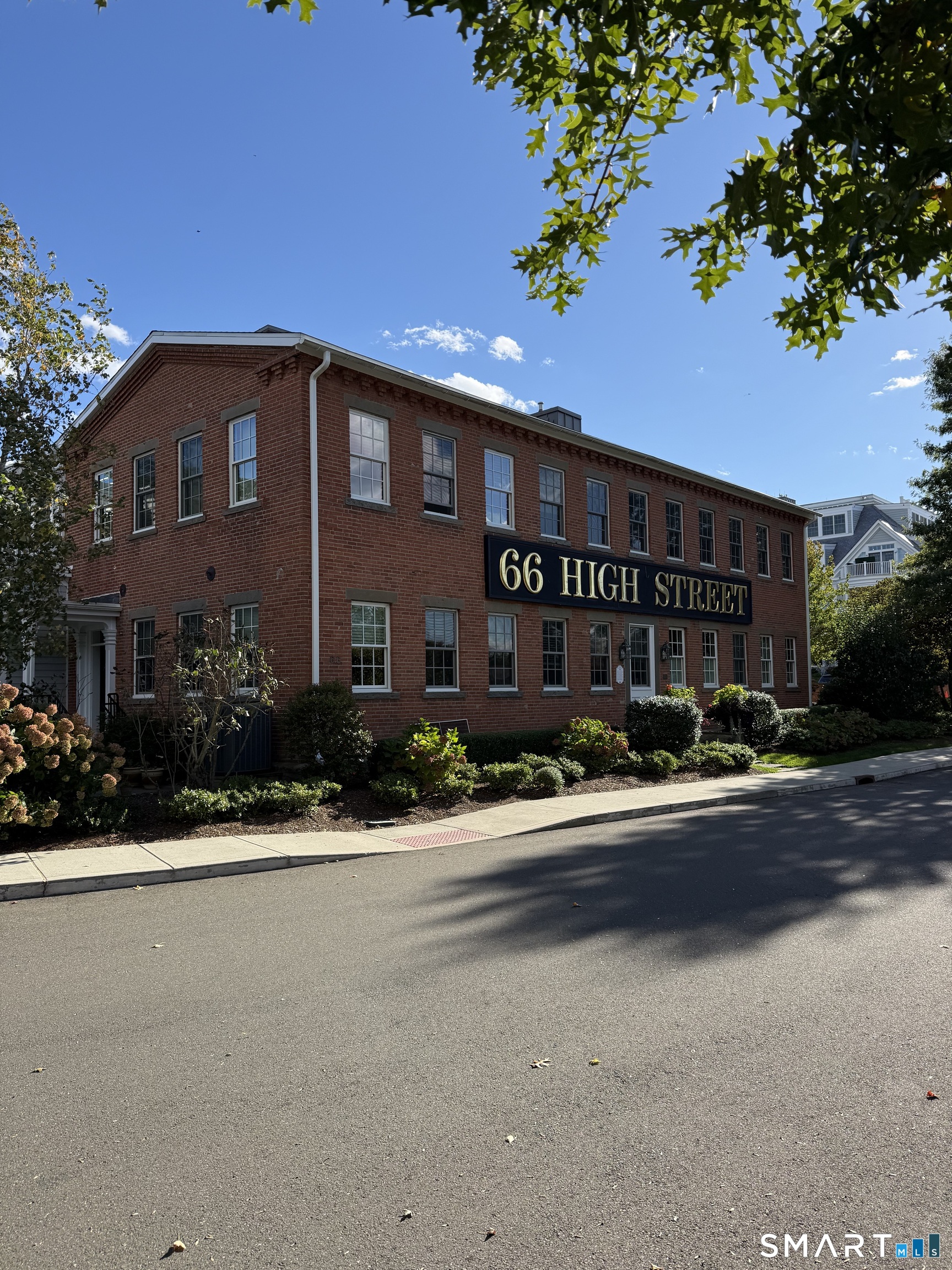 66 High Street Guilford CT 06437