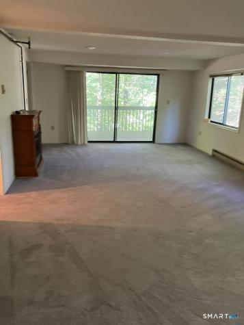 5 Overlook Court Avon CT 06001