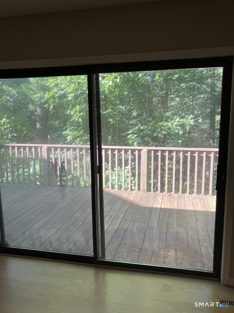 5 Overlook Court Avon CT 06001