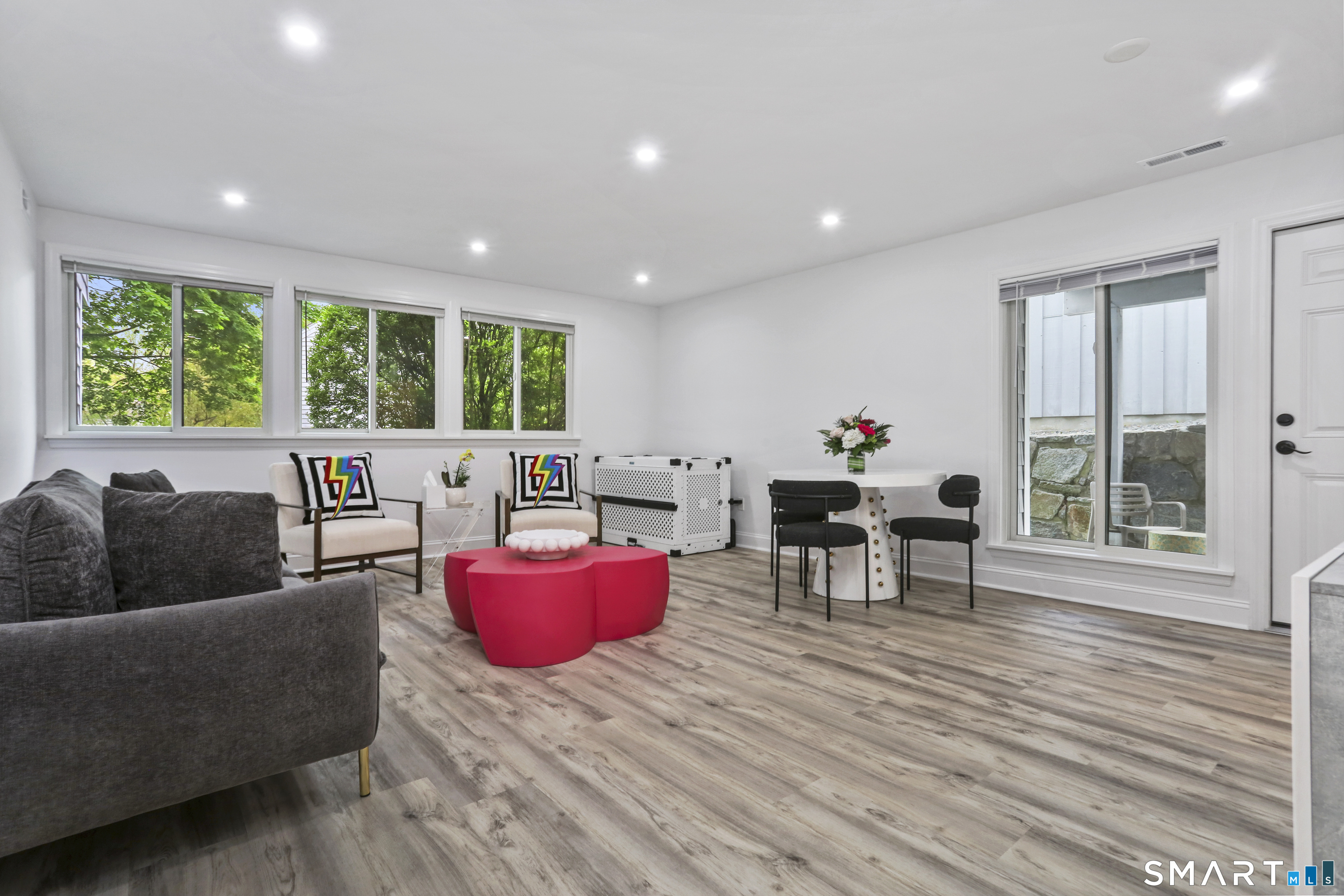 22 Rowayton Woods Drive Norwalk CT 06854