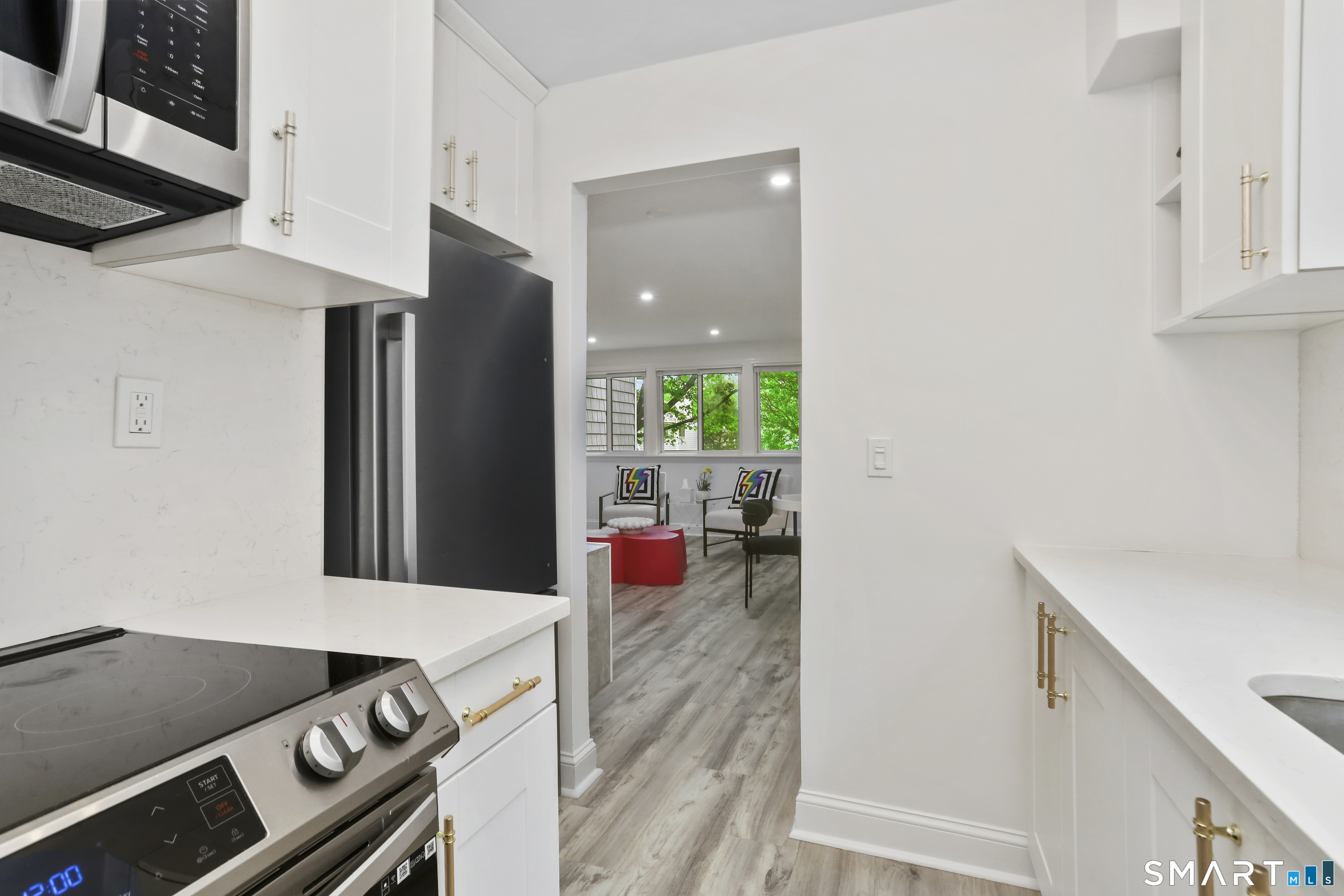 22 Rowayton Woods Drive Norwalk CT 06854