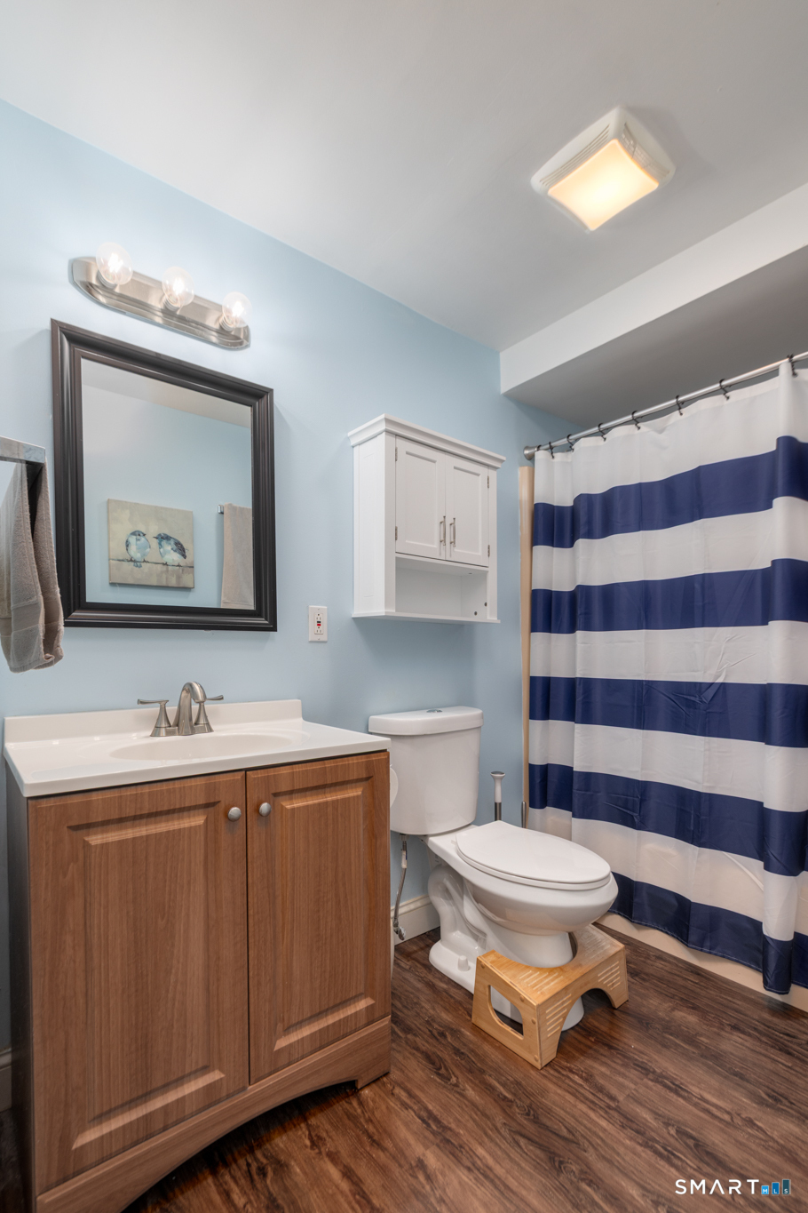 24 East Gate Lane Hamden CT 06514
