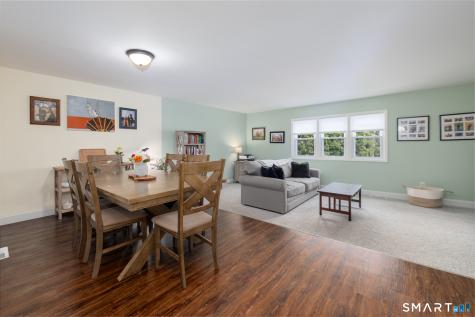 24 East Gate Lane Hamden CT 06514