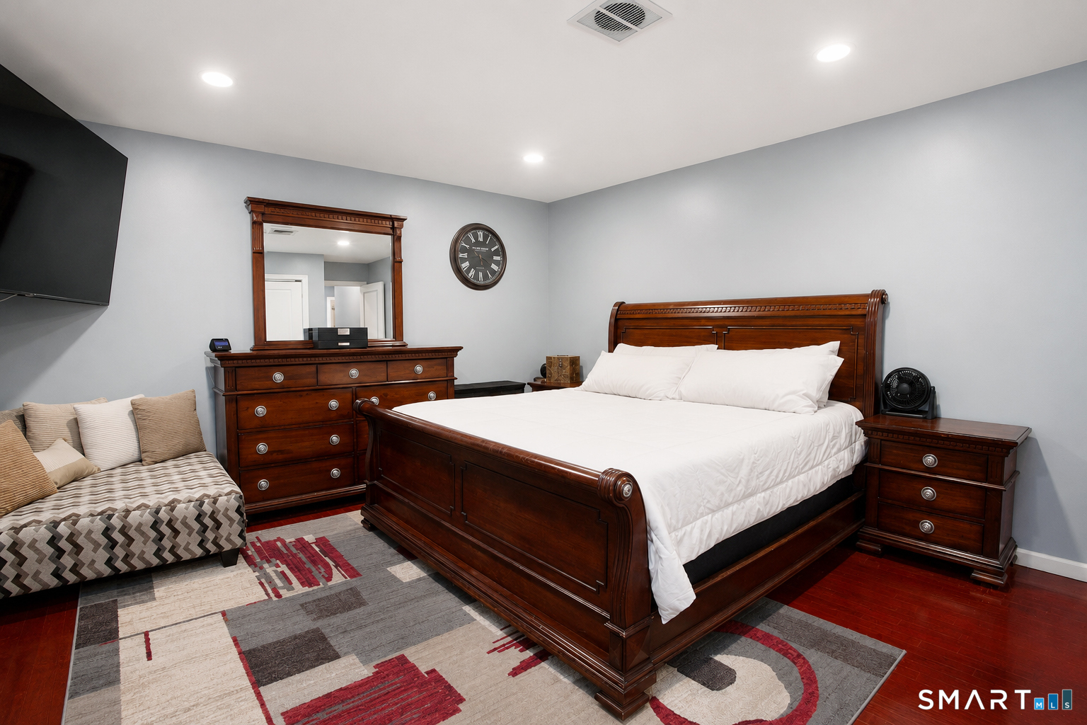 3 Camelot Drive Bloomfield CT 06002