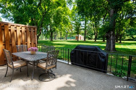 3 Camelot Drive Bloomfield CT 06002