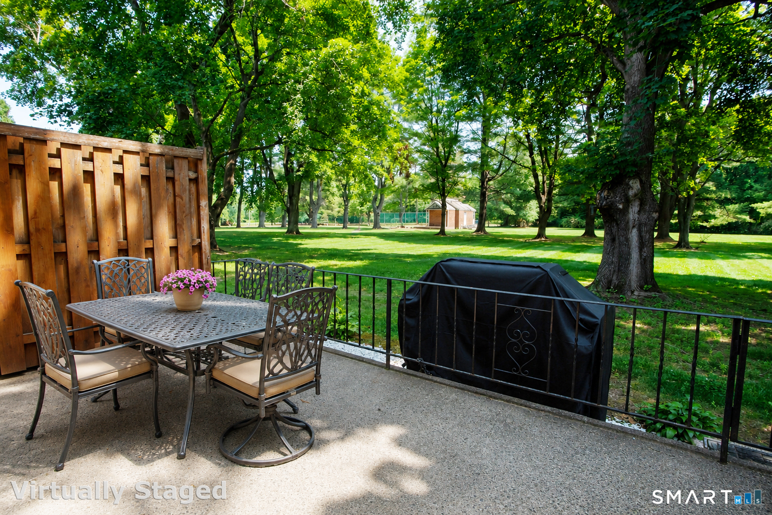 3 Camelot Drive Bloomfield CT 06002