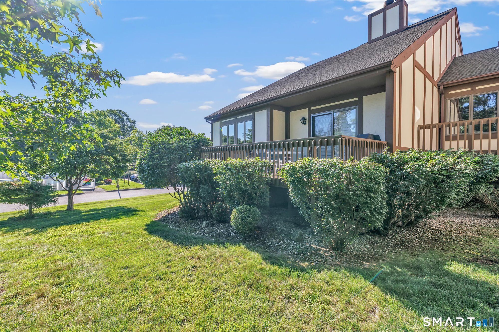 690 Forest Road West Haven CT 06516