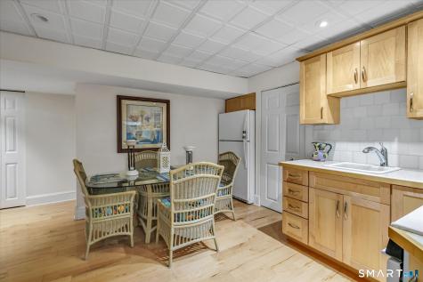 690 Forest Road West Haven CT 06516